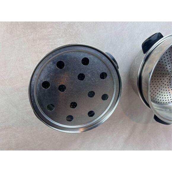 Vintage Townecraft Chef Ware 4 PC Dome Lid, 3 Qt Bottom Pan, Trivet & Stainer - Picture 5 of 7